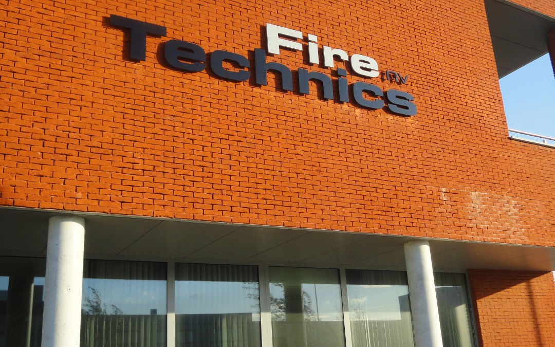 3D letters Fire technics nv